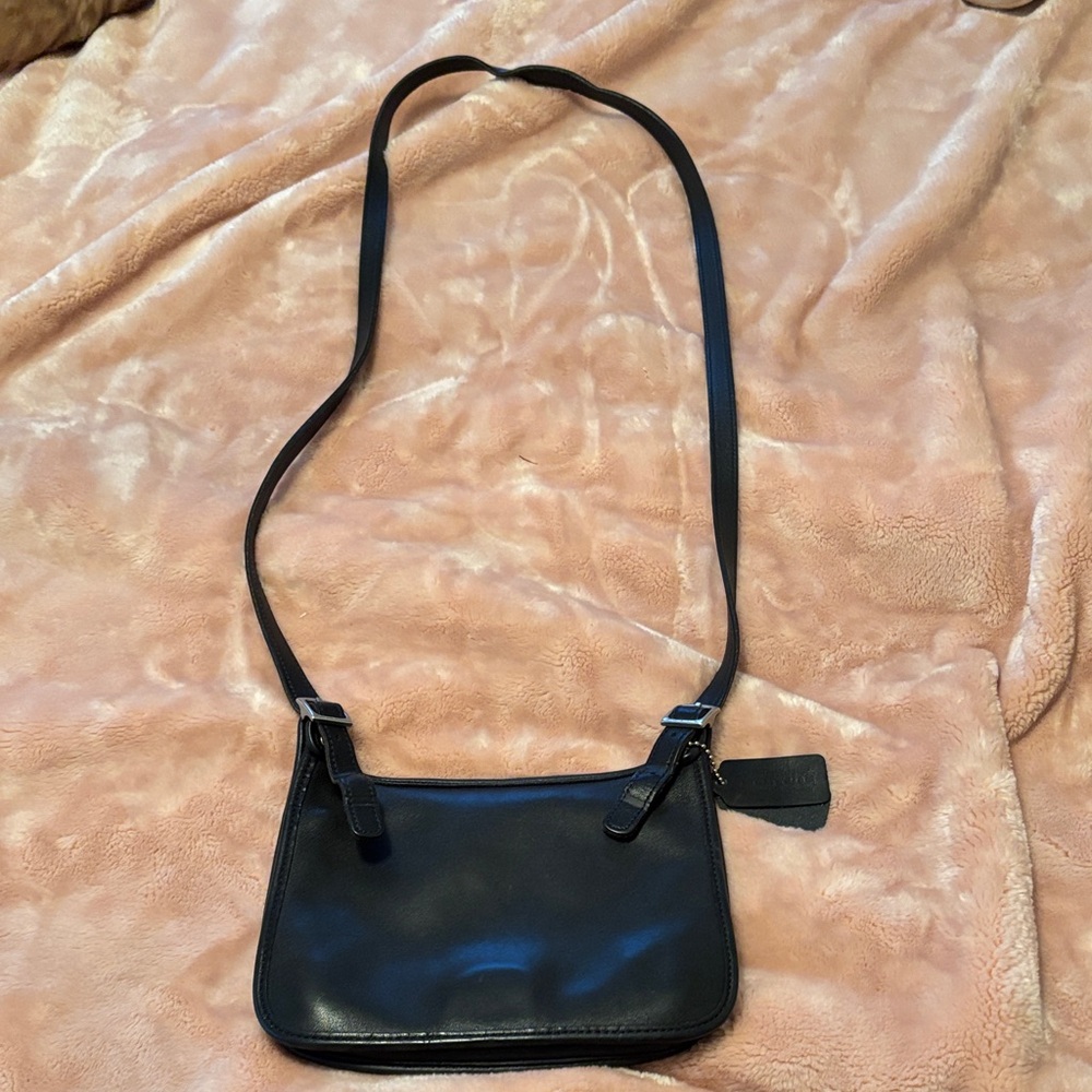 Coach Black Leather crossbody Bag